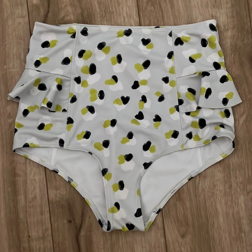 Kortni Jeane swim bottoms